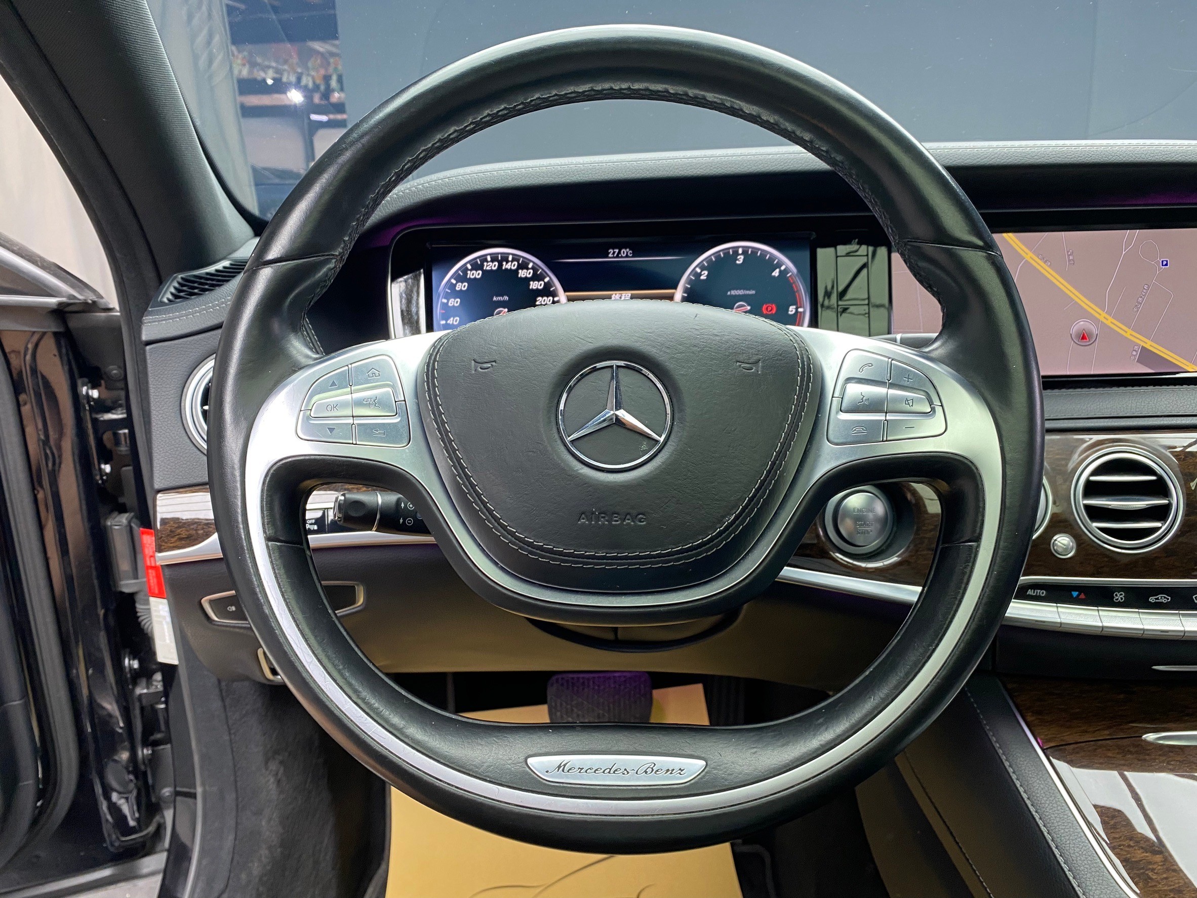 2015式 Benz S350dL 電吸門 電子懸吊 氣氛燈 長軸豪華轎款 ❗️(076)【 元禾國際 阿龍店長 0968-691-205】阿龍中古車 二手車 中古車 新北最大車庫 實車實價 認證車  第7張相片