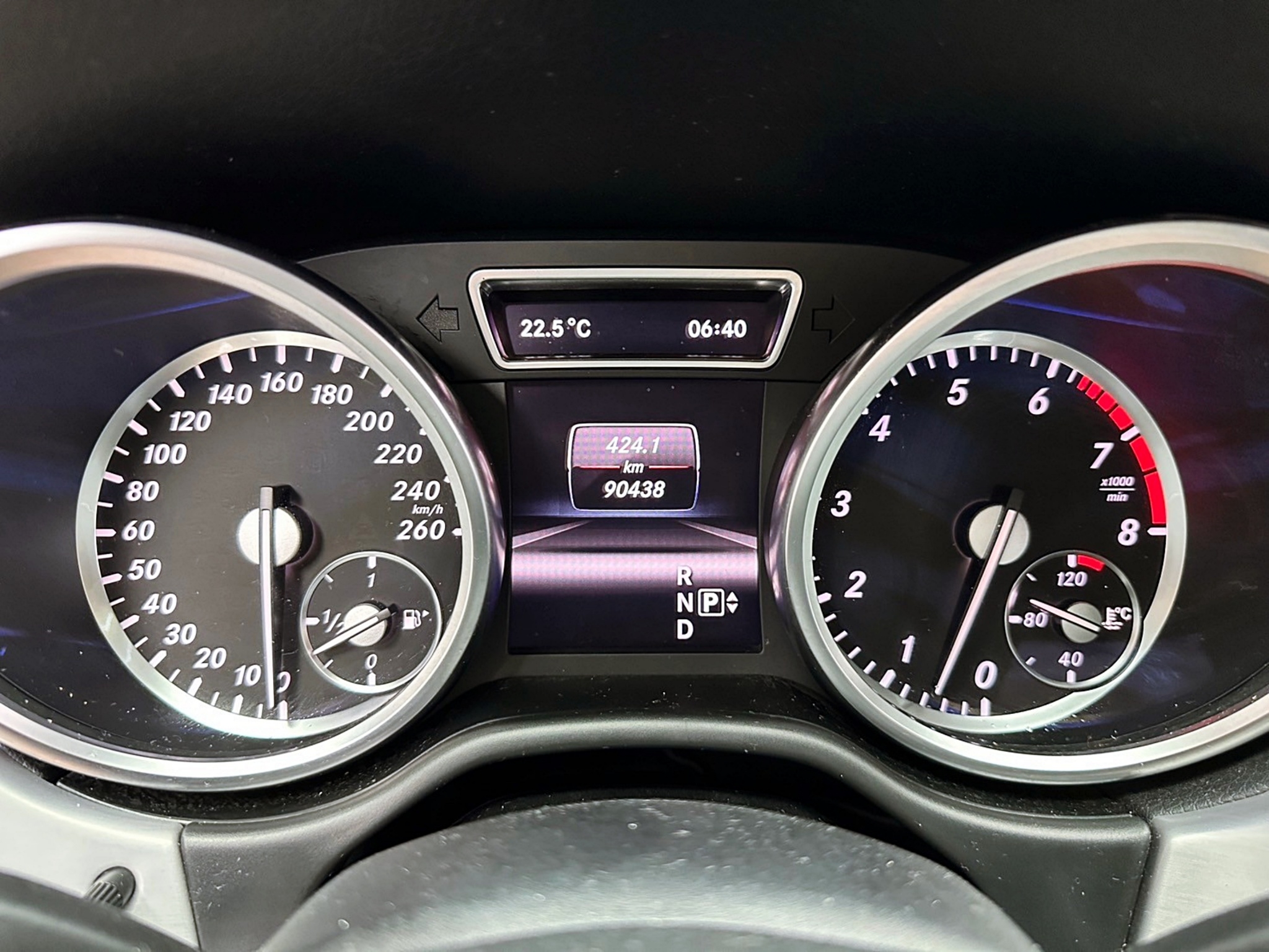 2013 Benz ML350 4MATIC 天窗 電尾門 低里程❗️(110)【 元禾國際 阿龍店長 0968-691-205】阿龍中古車 二手車 中古車 新北最大車庫 實車實價 認證車  第8張相片