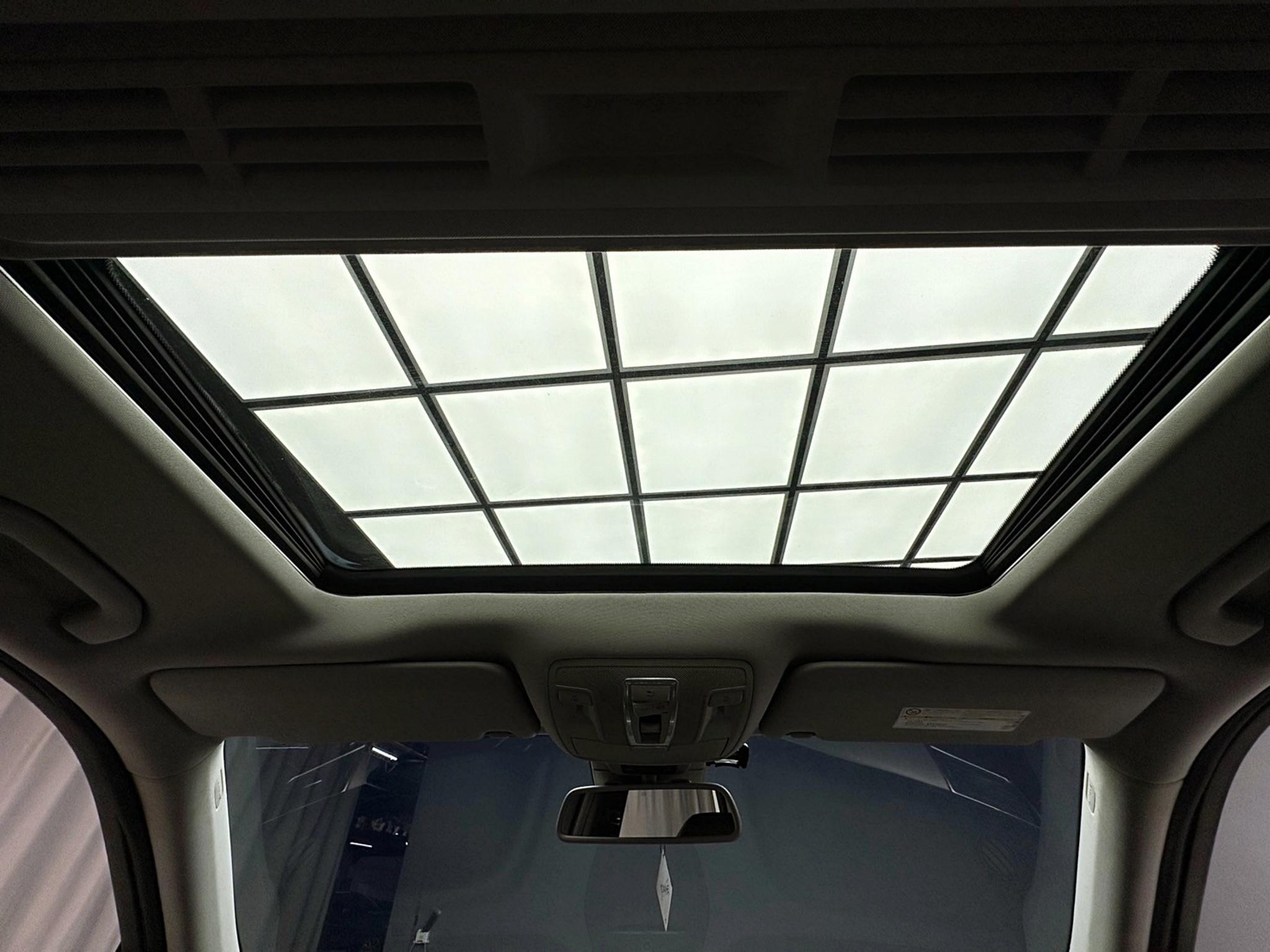 2013 Benz ML350 4MATIC 天窗 電尾門 低里程❗️(110)【 元禾國際 阿龍店長 0968-691-205】阿龍中古車 二手車 中古車 新北最大車庫 實車實價 認證車  第10張相片