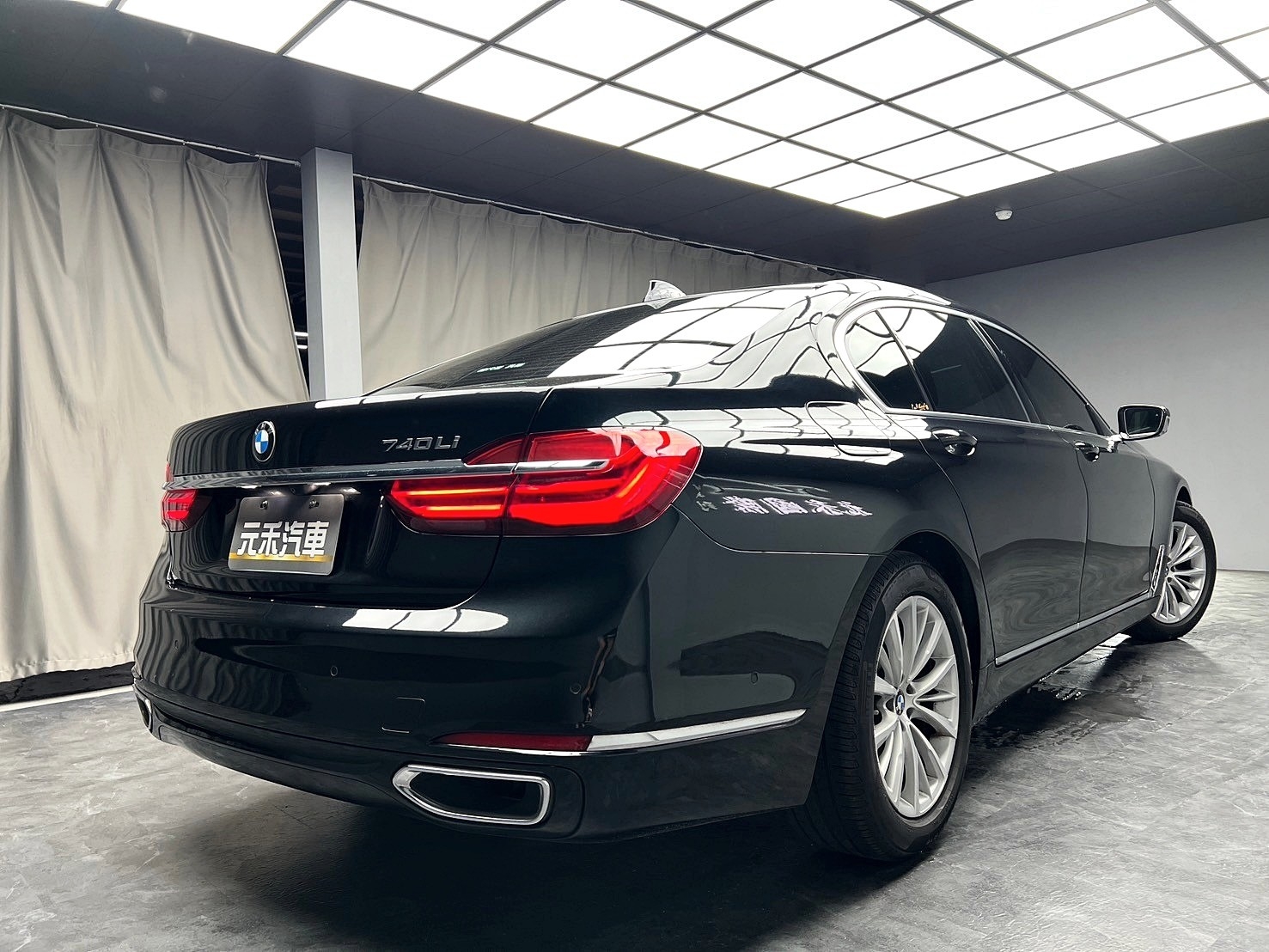 2017式 G12 BMW 740Li 5AS駕駛輔助/環景/HK音響❗️(102)【 元禾國際 阿龍店長 0968-691-205】阿龍中古車 二手車 中古車 新北最大車庫 實車實價 認證車  第3張相片
