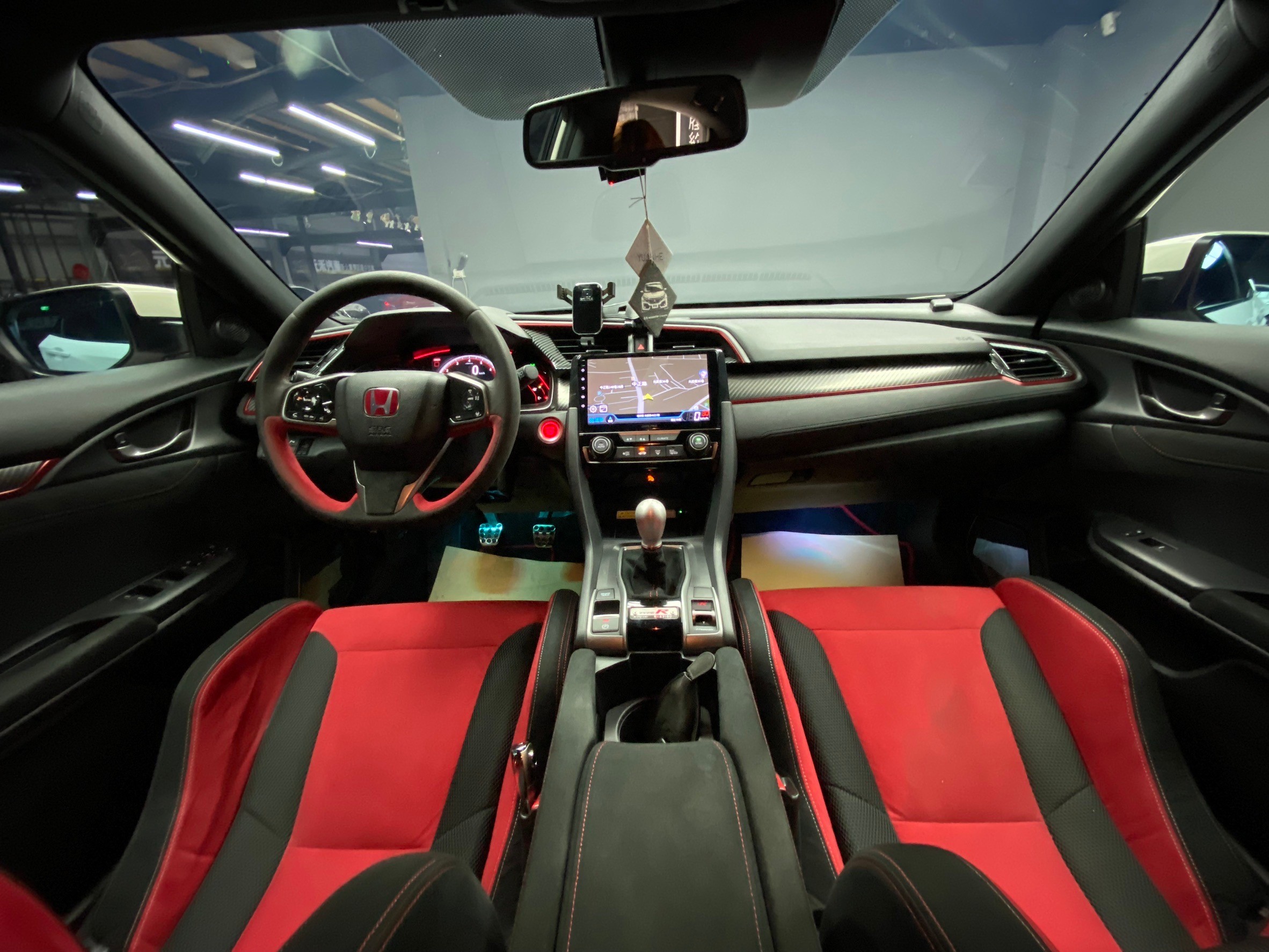 2021 Honda Civic Type R GT ACC跟車 麂皮椅套 尾翼 手牌 紅標本田❗️(108)【 元禾國際 阿龍店長 0968-691-205】阿龍中古車 二手車 中古車 新北最大車庫 實車實價 認證車  第10張相片