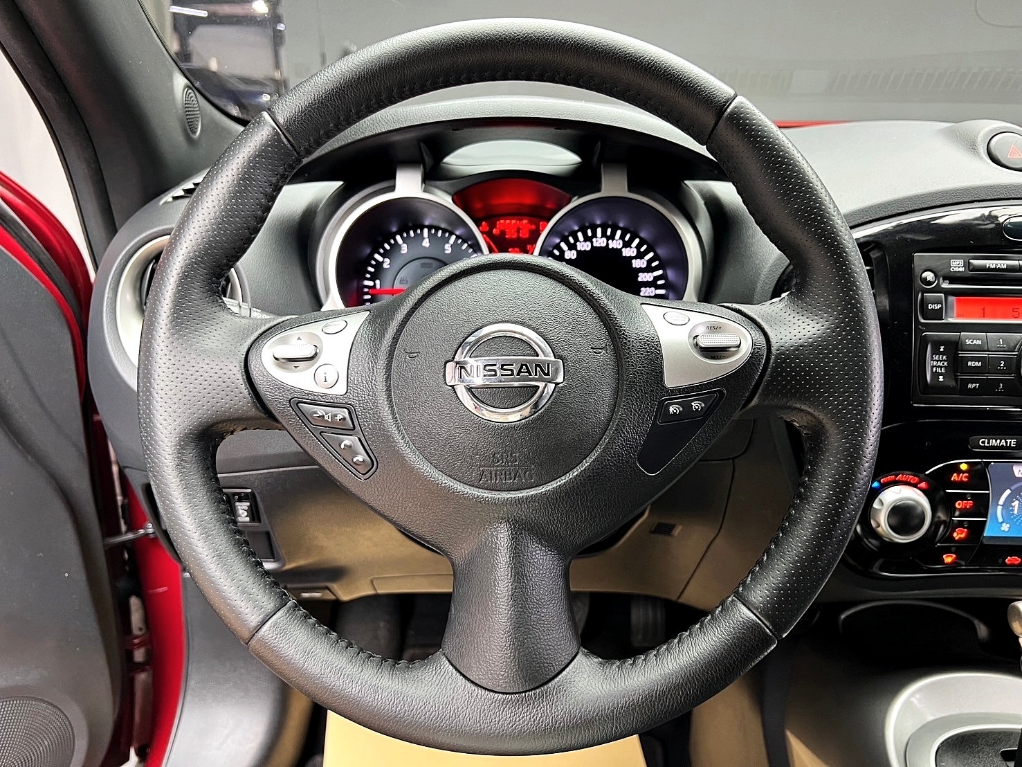 2013 Nissan Juke IKEY 定速巡航 代步休旅 ❗️(120)【 元禾國際 阿龍店長 0968-691-205】阿龍中古車 二手車 中古車 新北最大車庫 實車實價 認證車  第7張相片