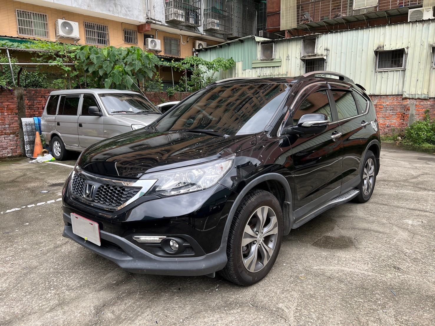 新車入庫🔥2015 CRV VTI-S 改安卓機/後座影音  第1張相片