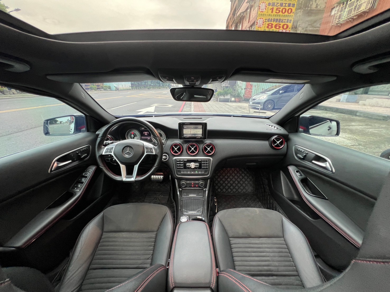 新車入庫🔥2014 賓士 W176 A250 Sport   第2張相片