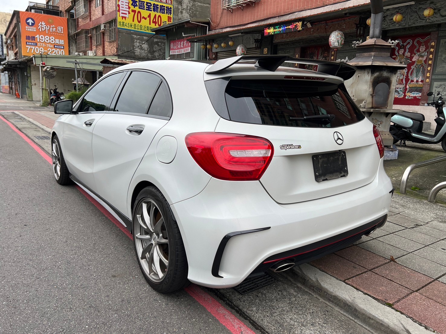 新車入庫🔥2014 賓士 W176 A250 Sport   第7張相片