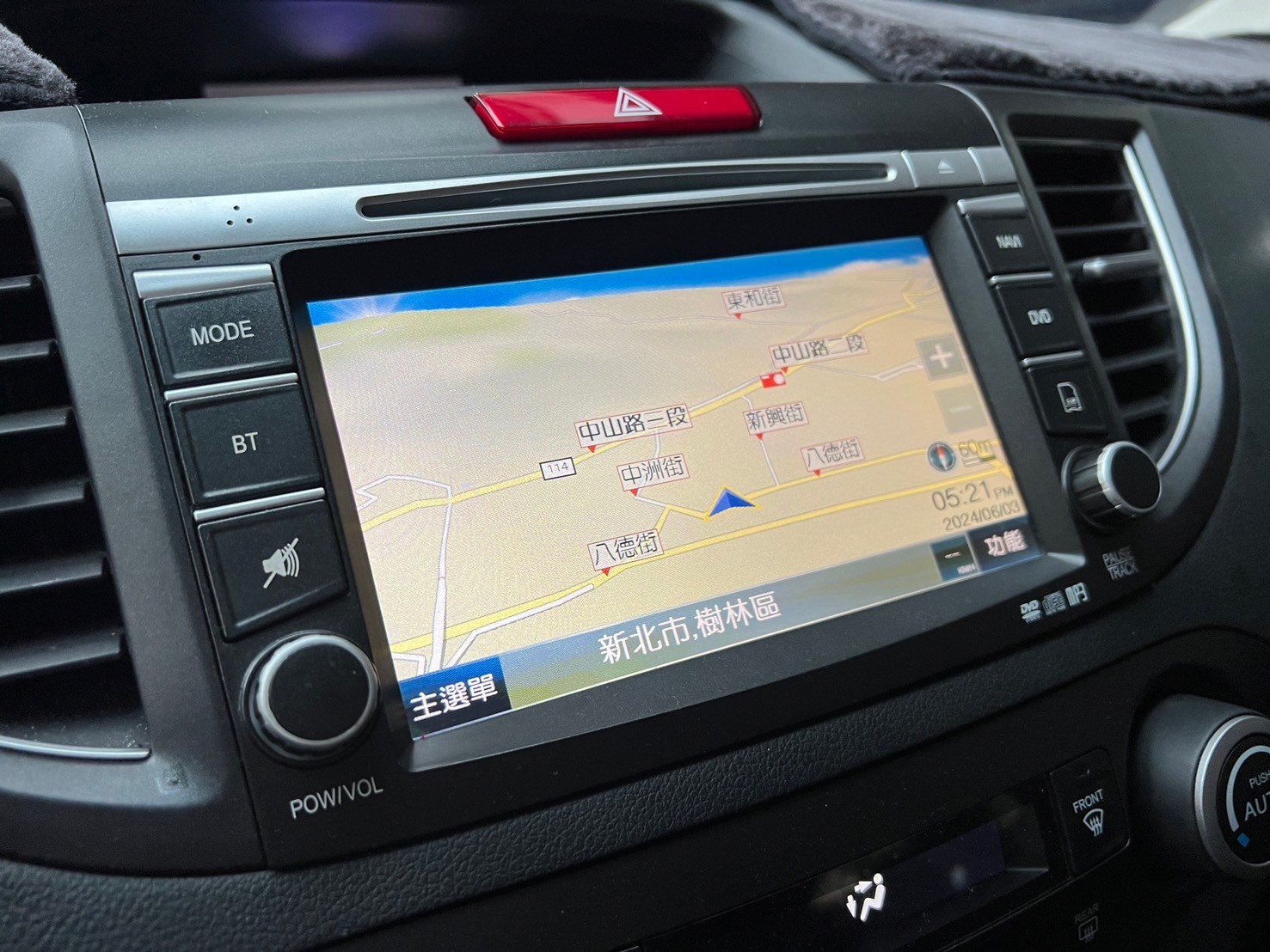 新車入庫🔥2013 Honda CRV 2.4 VTi 保值神車  第6張相片