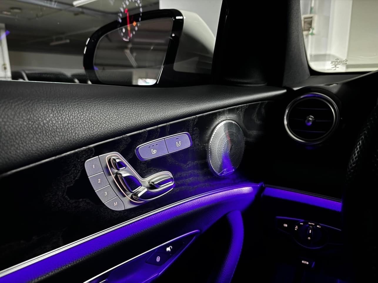 新車入庫🔥2016 賓士 E300 W213 P1 柏林  第9張相片