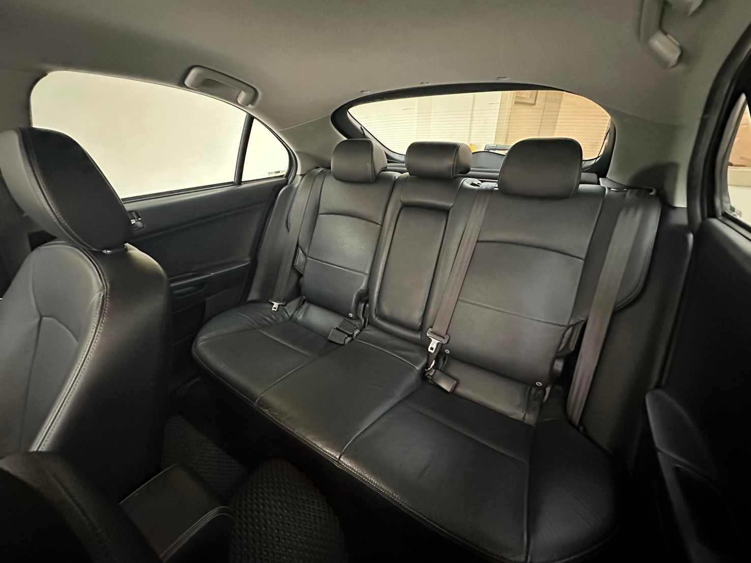 2016 Lancer sportback 日本進口五門斜背🔥  第5張相片