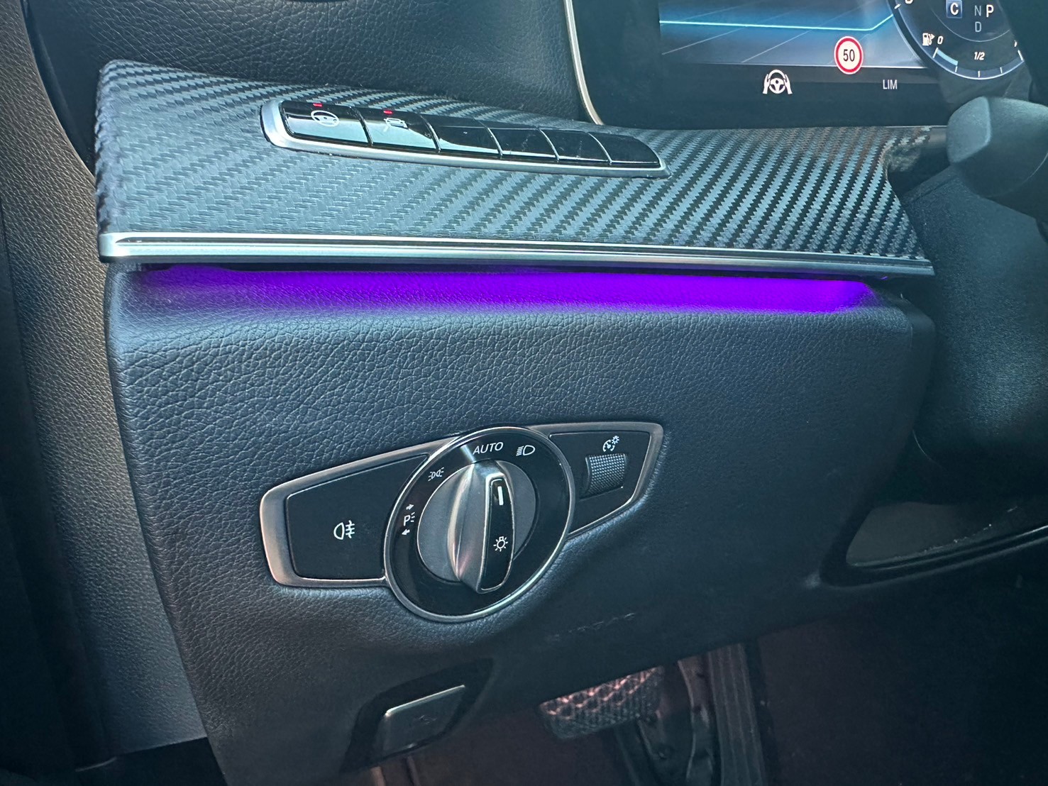 2019 E300 AMG運動版 總代理 23p 吸門+腳踢🔥  第5張相片