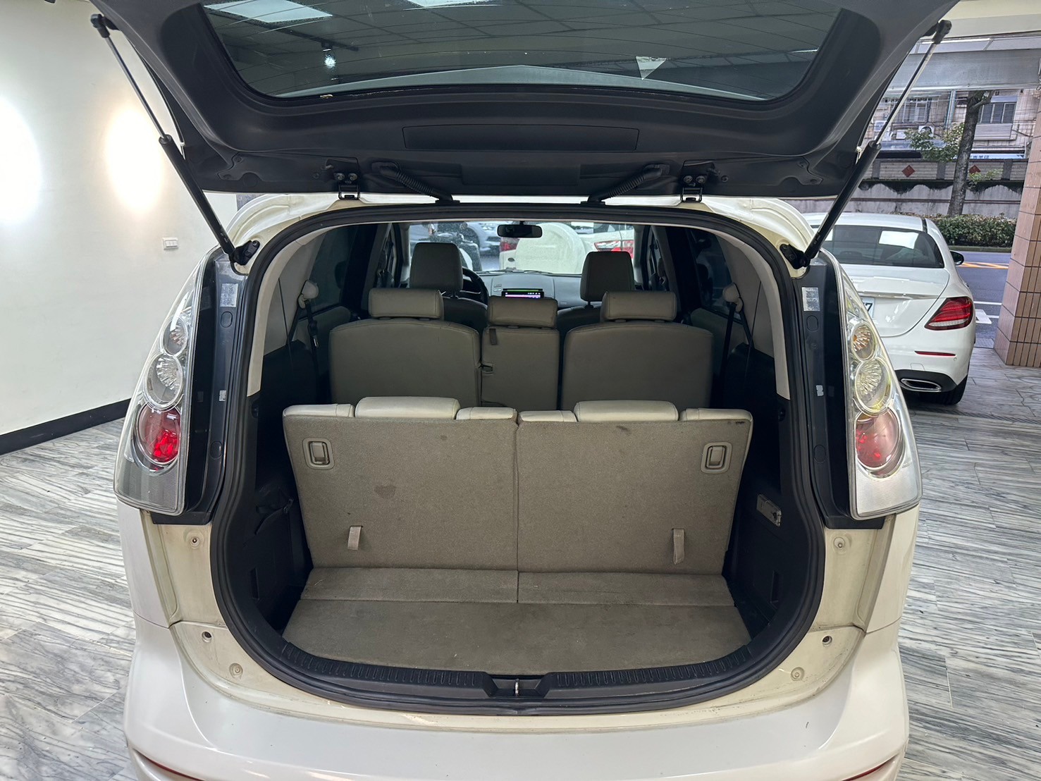 2006 mazda5 七人座馬五 有天窗/安卓機🔥  第2張相片