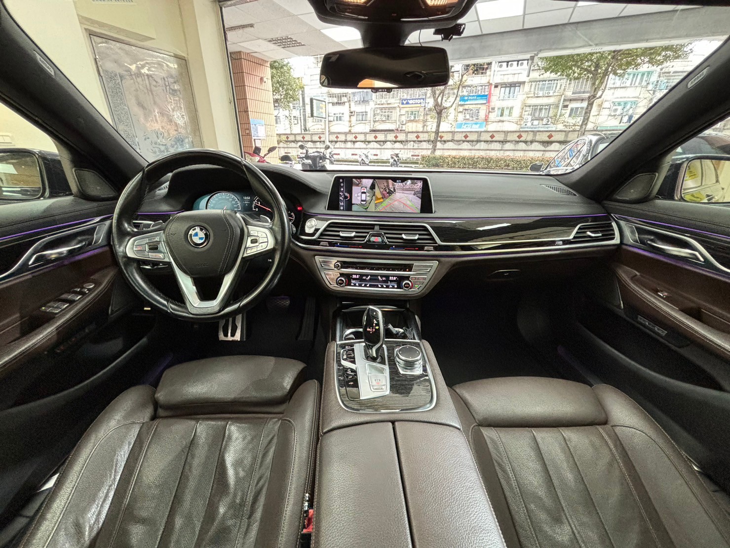 2016 BMW G12 740Li 稀有M版選配後座按摩椅🔥  第2張相片