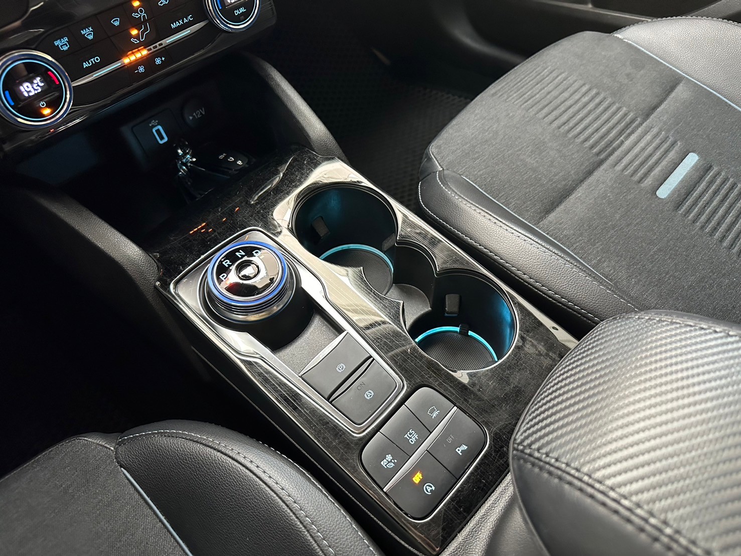 2021 Ford Focus Active 182任性版 奪目之鐮  第5張相片
