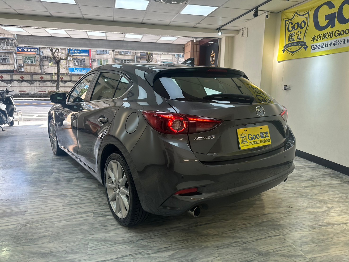 2019式Mazda3 5D五門魂動馬三 旗艦尊榮安全版  第9張相片
