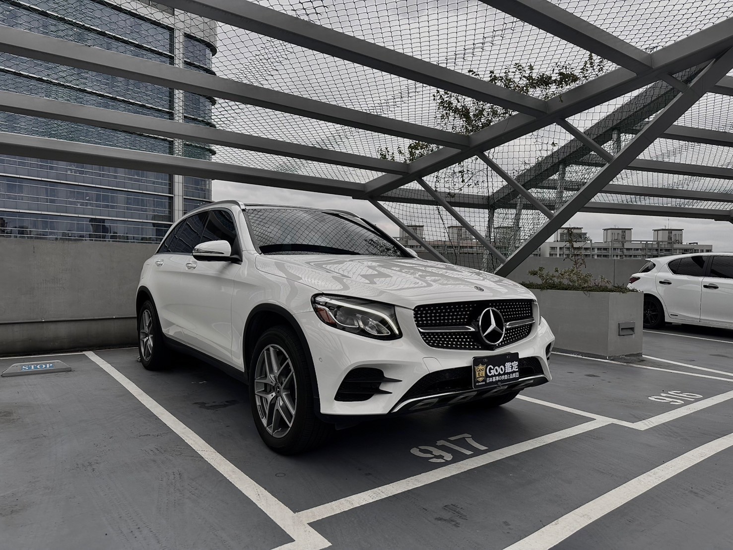 2019 GLC300 AMG 4MATIC 基本滿 左二鍵🔥  第1張相片