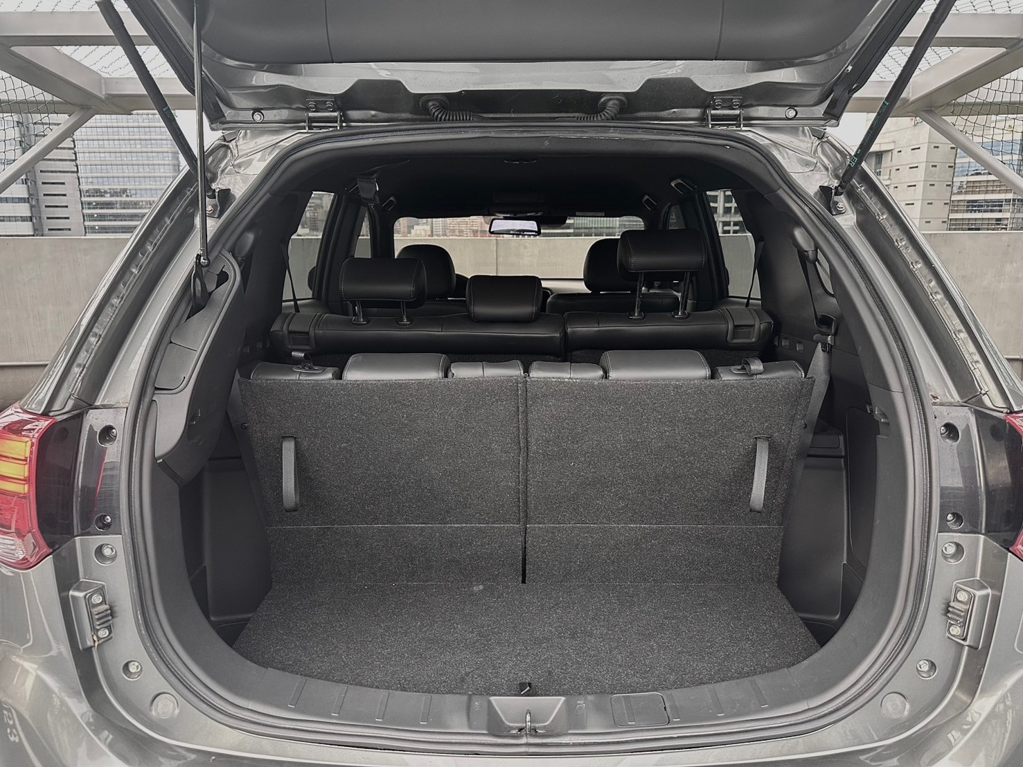 2022式 outlander 奧蘭德 最頂級尊貴型 正七人座  第8張相片