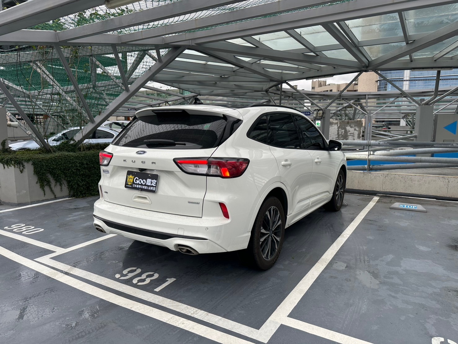 2023 Kuga AWD ST-Line X 跟新車只有價差🔥  第8張相片