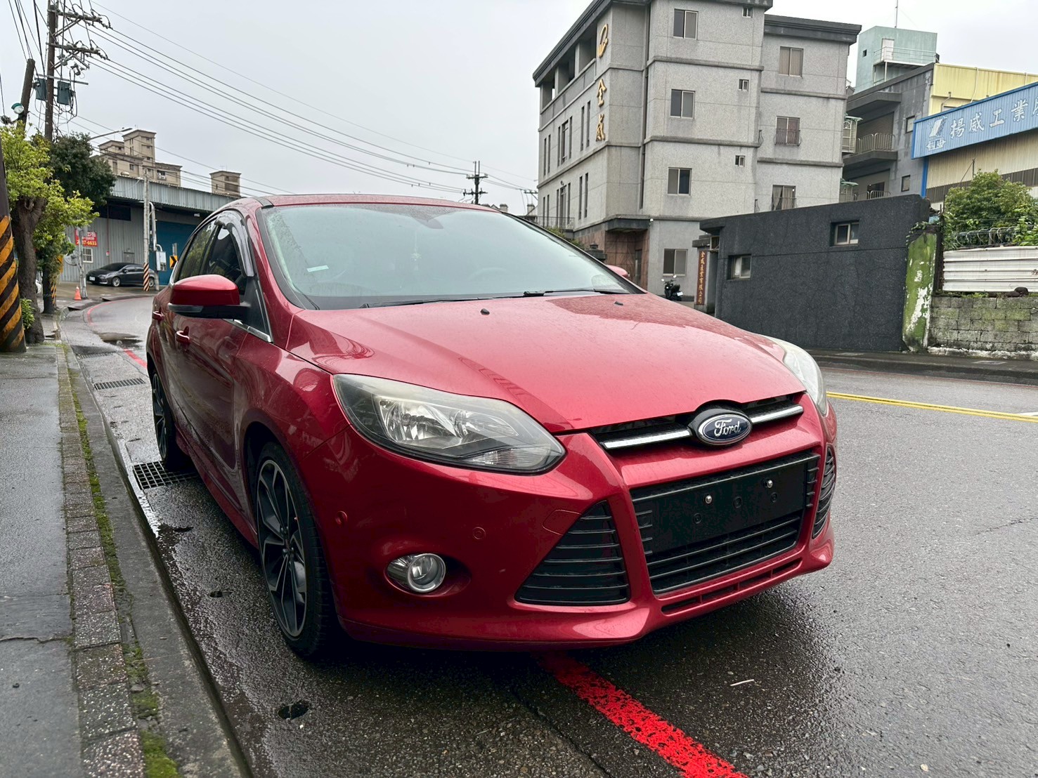 2014 focus MK3 有天窗版本 代步車不只是代步!  第1張相片