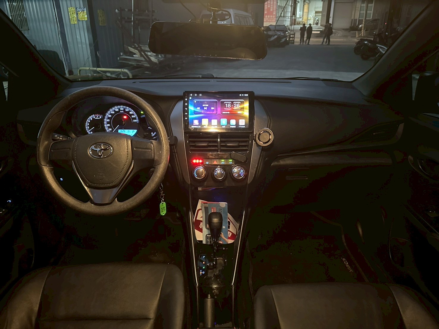 2022 toyota yaris 大鴨 有安卓機 掀背小車🔥  第8張相片
