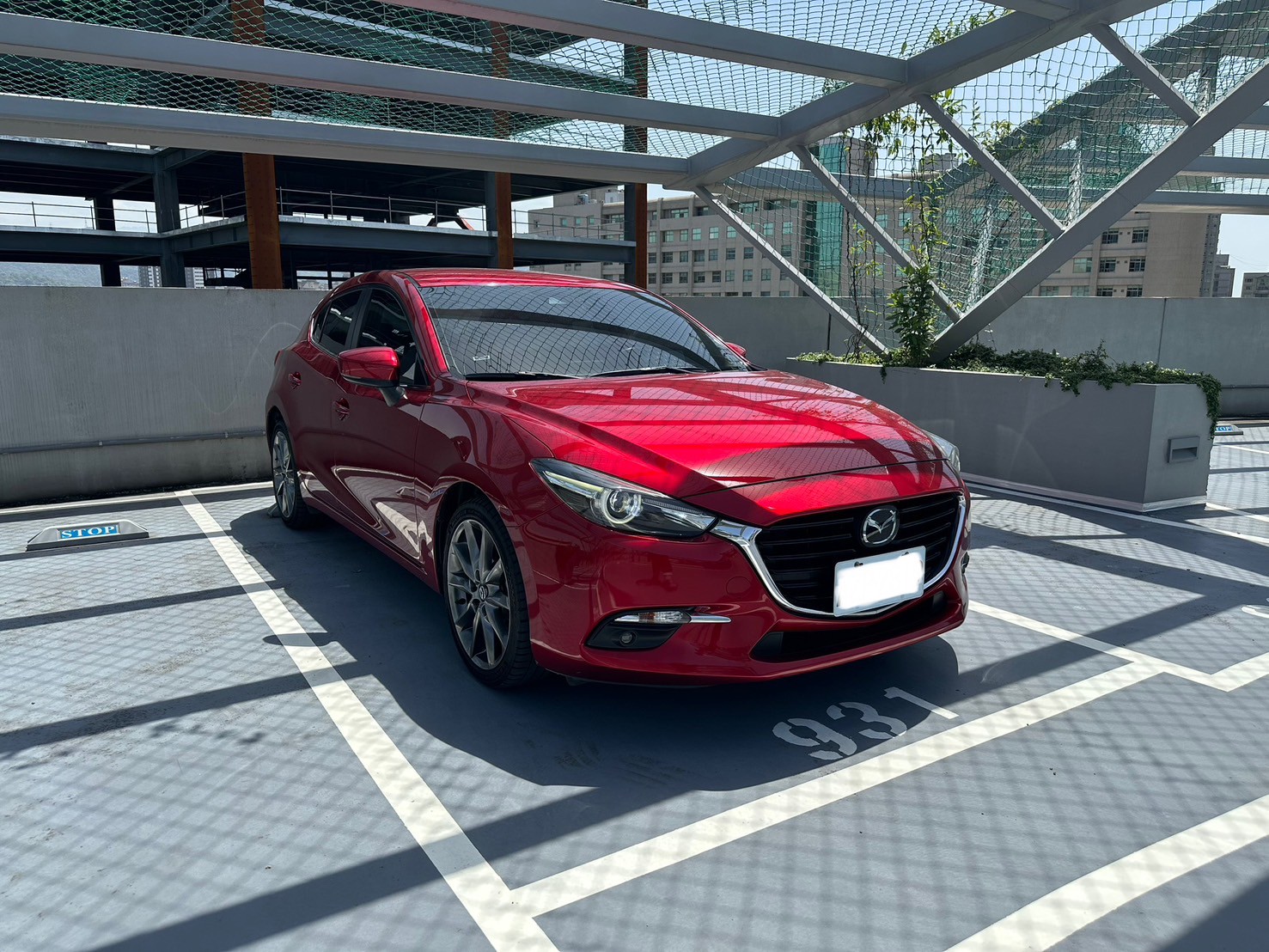 2018 魂動馬三 Mazda3 5D 旗艦型 BOSE音響+跟車  第1張相片