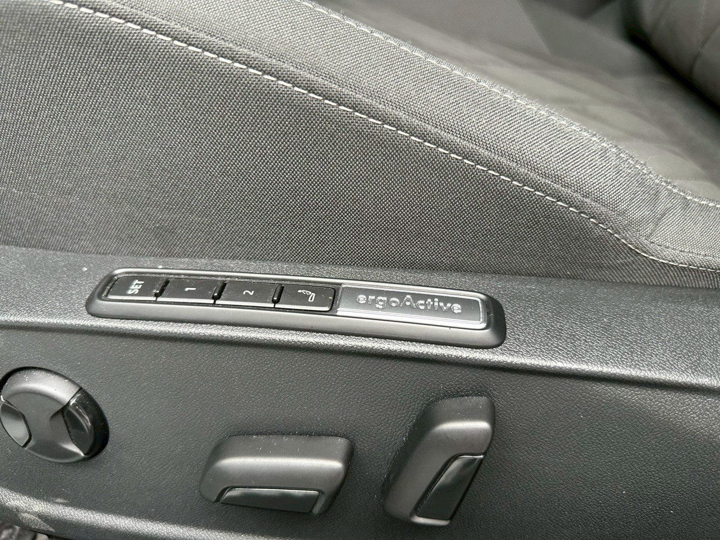 2023 Golf 280 eTSI Style 氣氛佳性能掀背車  第7張相片
