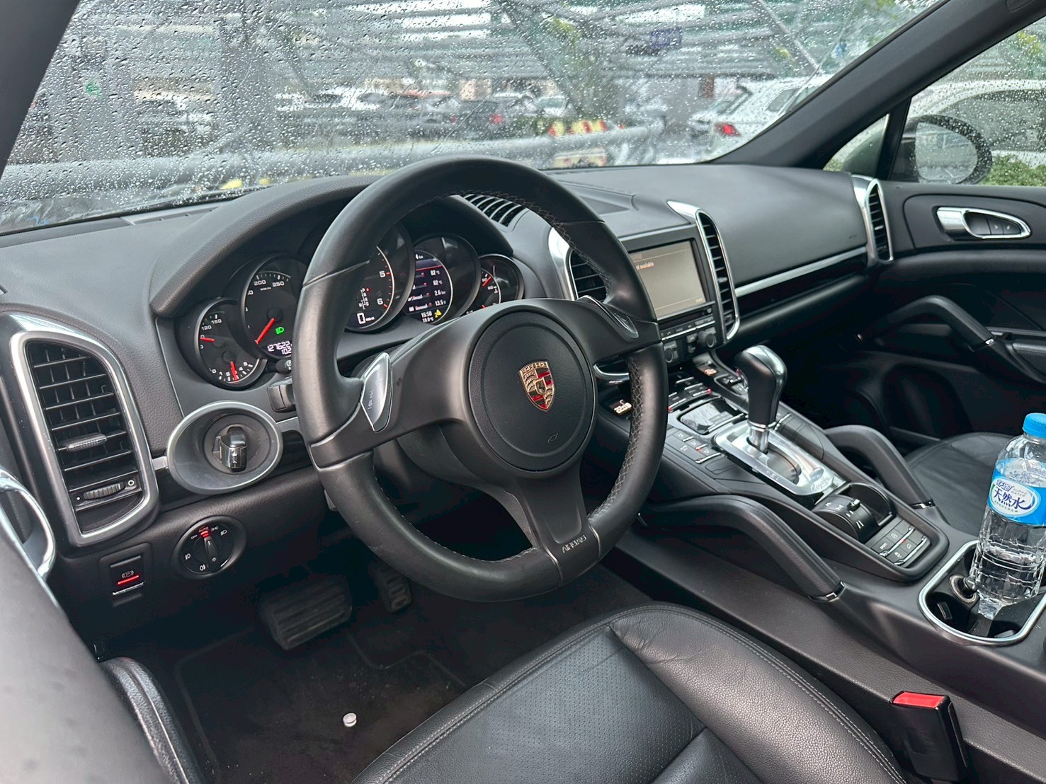 2013式 保時捷 凱燕 柴油3.0版本 附5858車牌!  第7張相片