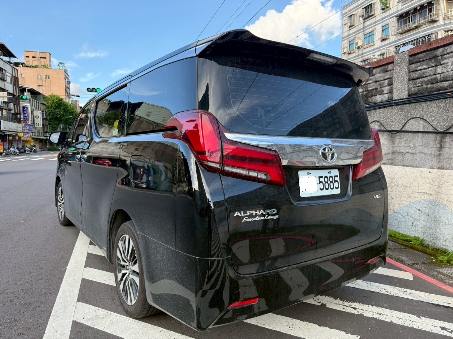 2018 阿法 alphard 3.5 跑少+新價格 閃亮登場🔥  第7張相片