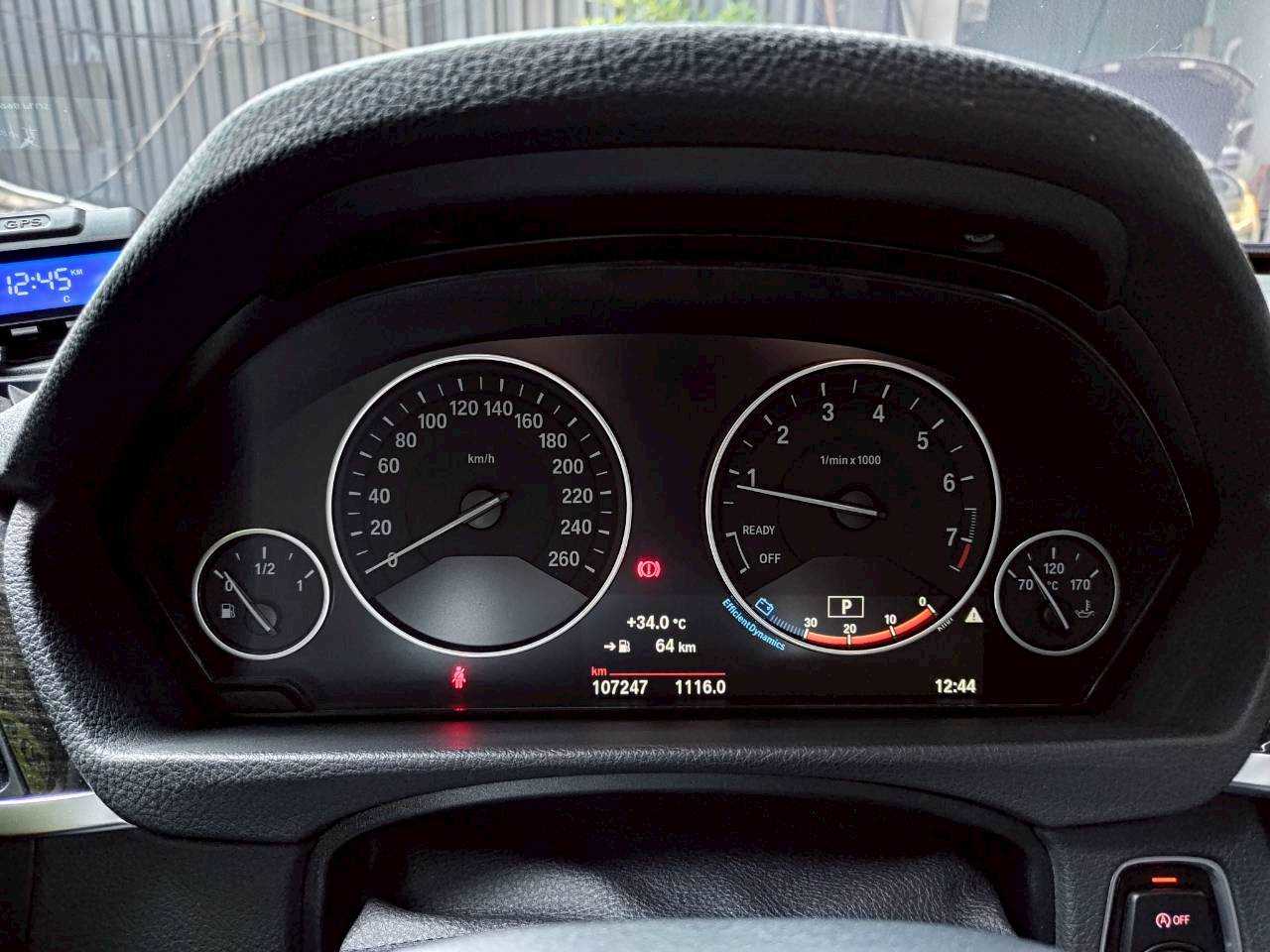 2015 BMW 320i GT F34 斜背跑旅 帥氣登場🔥  第6張相片