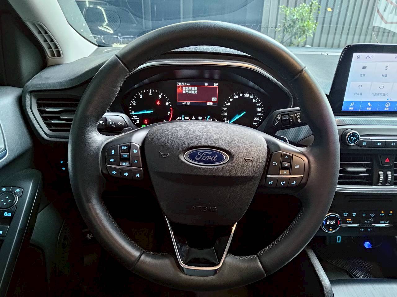 2022 focus active 任性版 熱門五門掀背車🔥  第3張相片