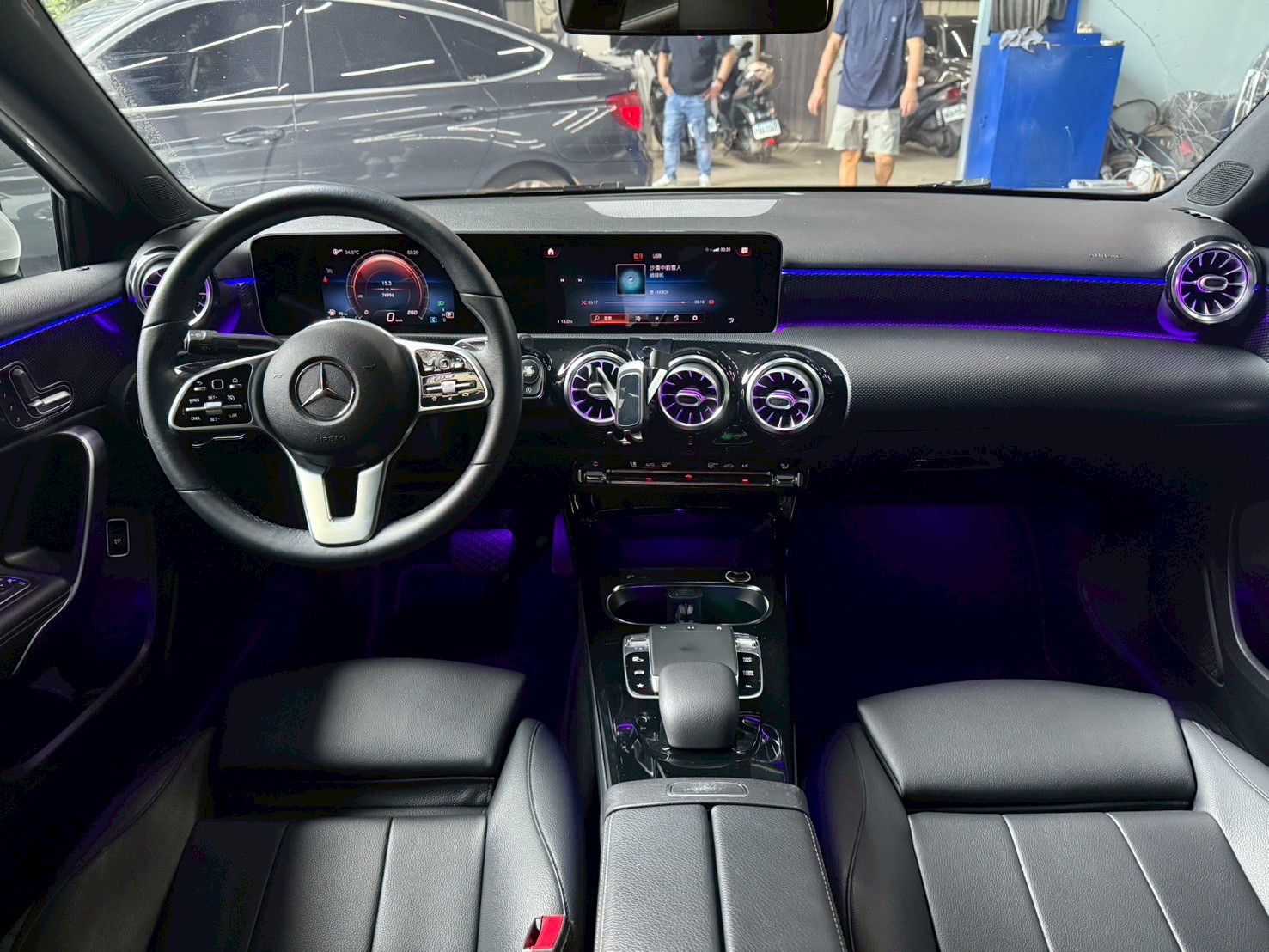 2019 A200 sedan W177 原版件 新價格登場🔥  第2張相片