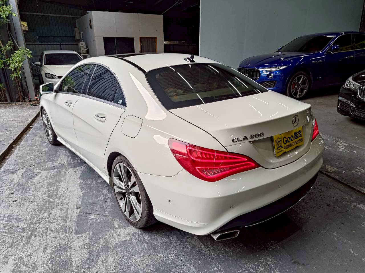 2015 賓士 CLA200 天窗+魚眼頭燈 車況綿🔥  第8張相片