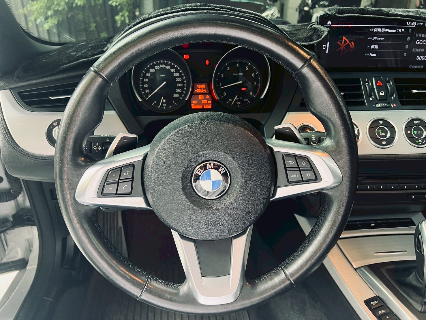 2012 BMW Z4 20i 硬頂敞篷 僅跑6萬 M版鋁圈  第4張相片