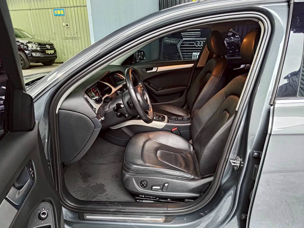 2015 奧迪 A4 avant 35tfsi 全景天窗旅行車🔥  第3張相片