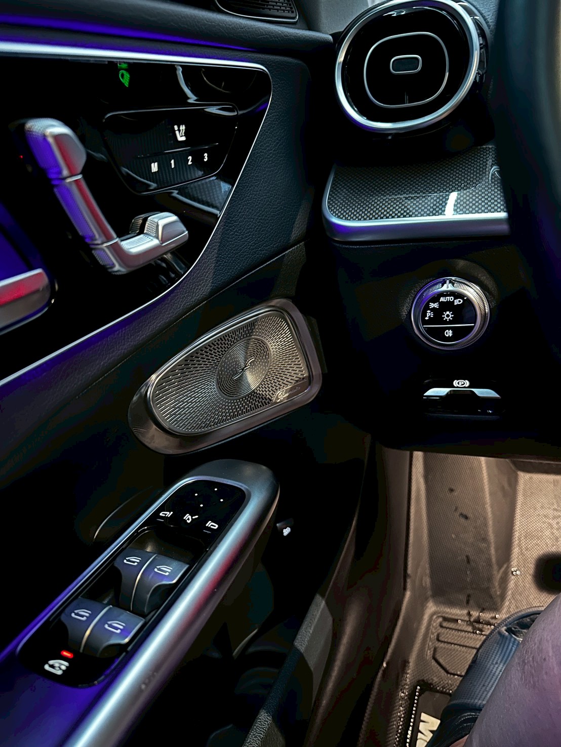 2022 C300 W206 大改款輕油電 改63包 柏林之音  第3張相片