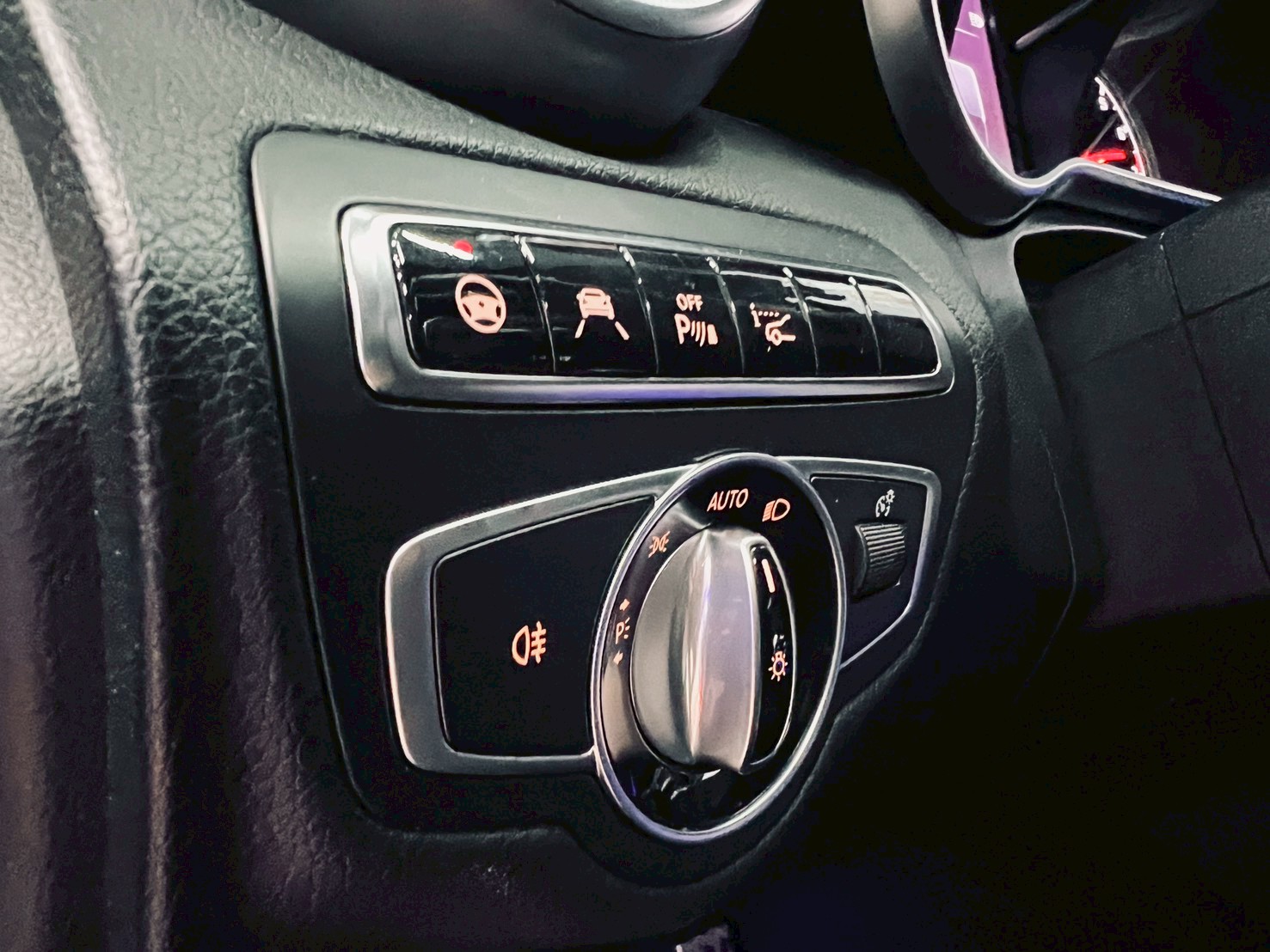 2016 賓士 W205 c450 / c43 AMG 23p/香氛/柏林  第5張相片