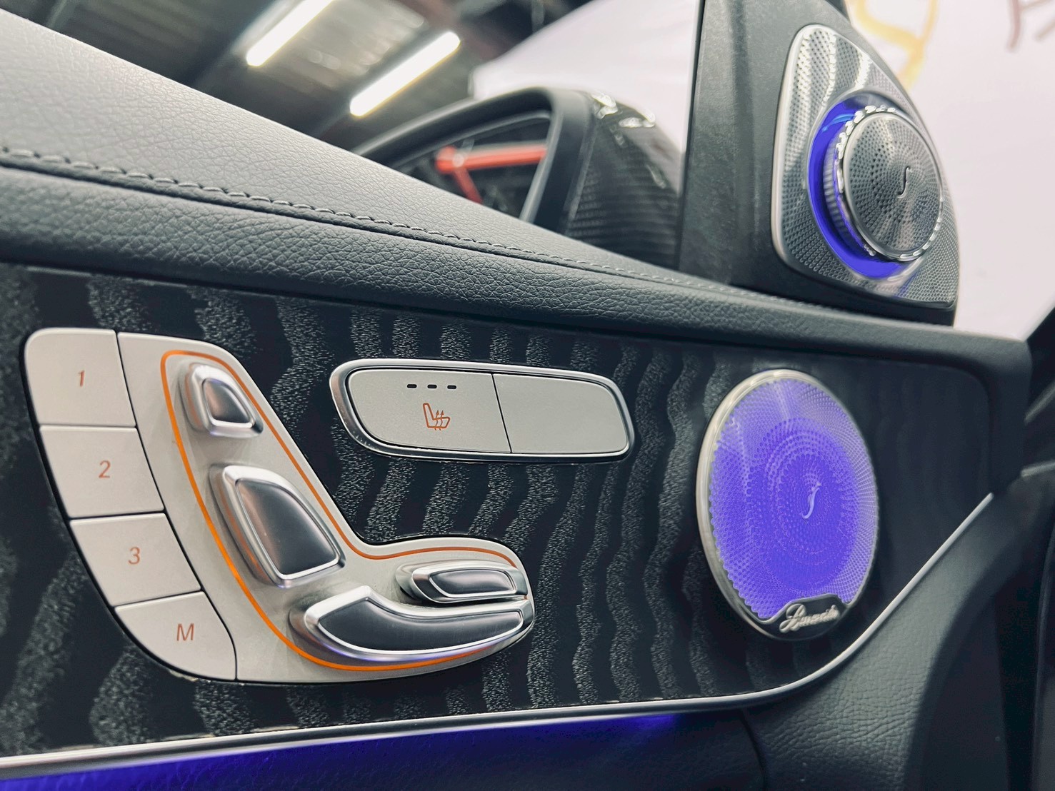 2016 賓士 W205 c450 / c43 AMG 23p/香氛/柏林  第6張相片