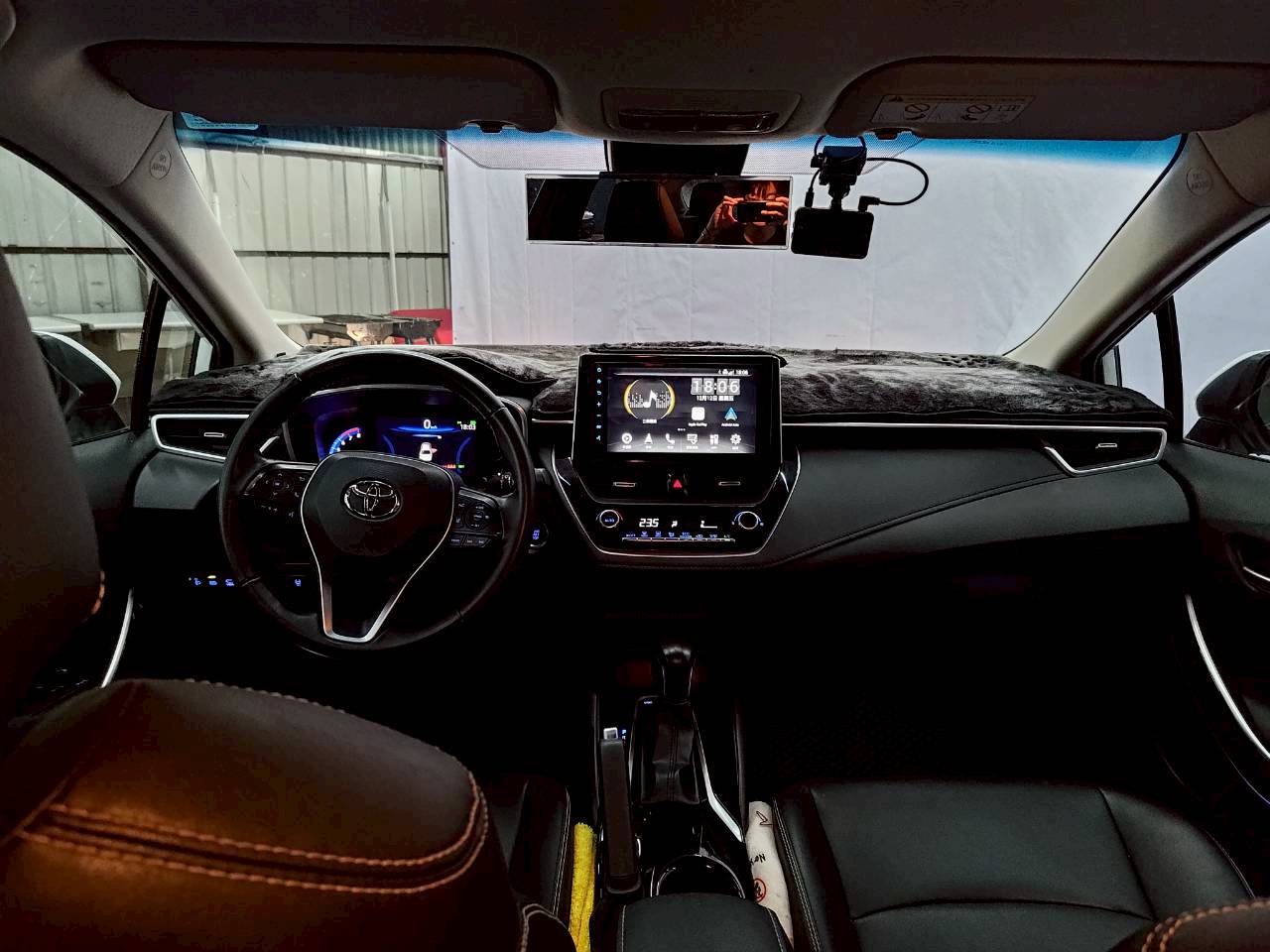 2022 toyota altis 旗艦版 ikey 環景通通有🔥  第2張相片