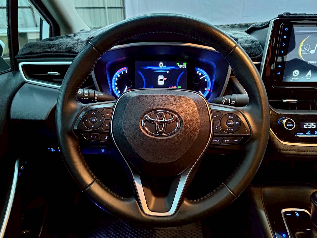 2022 toyota altis 旗艦版 ikey 環景通通有🔥  第4張相片