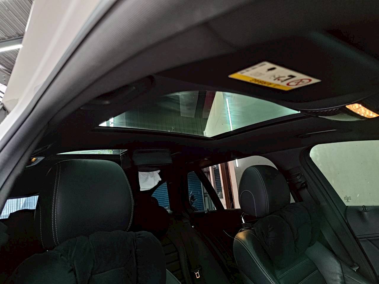 2017 賓士 日規 C43 estate AMG 五門V6渦輪🔥  第7張相片