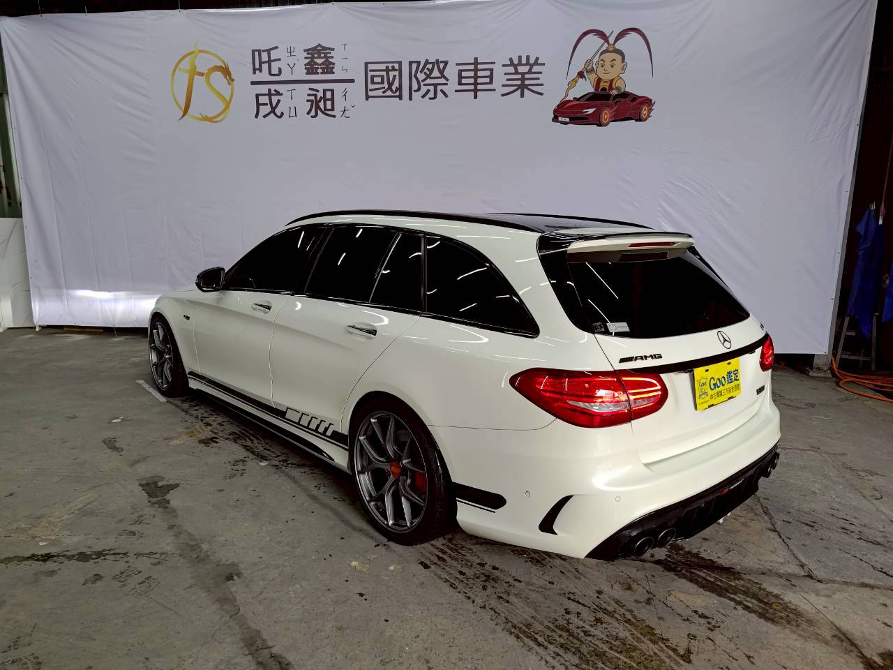 2017 賓士 日規 C43 estate AMG 五門V6渦輪🔥  第9張相片