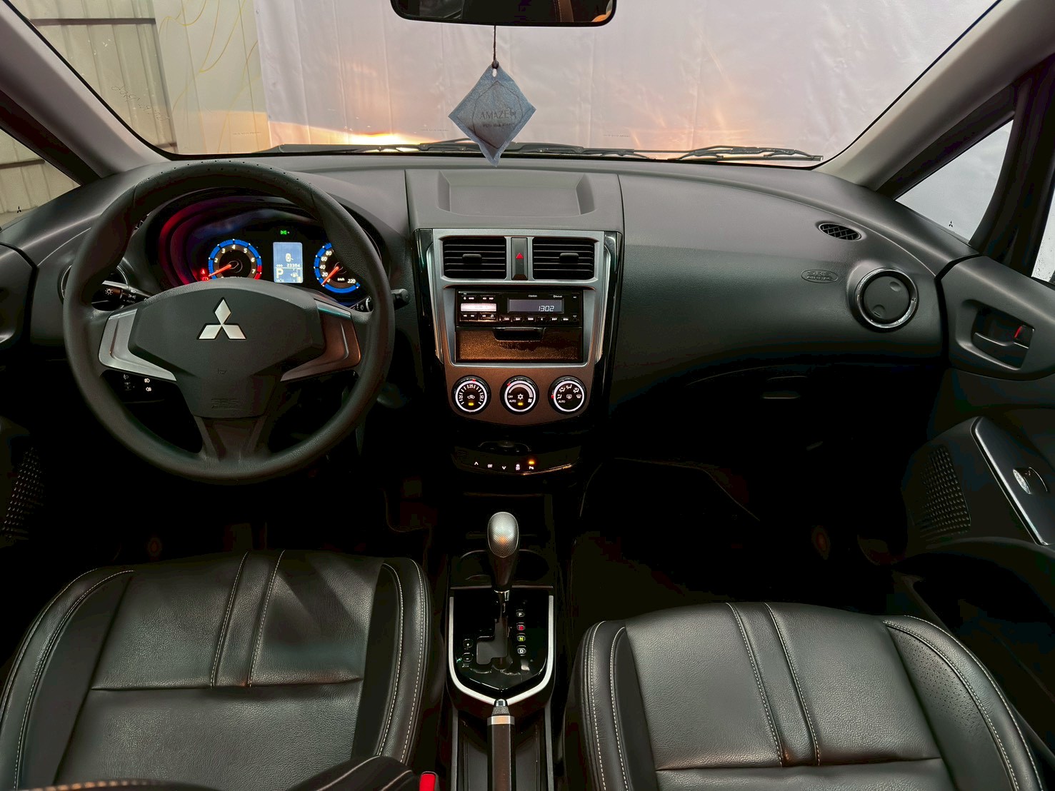 2023 三菱 coltplus 享樂型 超值新古掀背車🔥  第2張相片