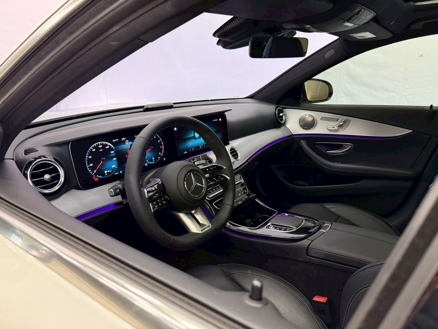 2021 benz W213.5 E250 小改款 升級E63外觀  第7張相片