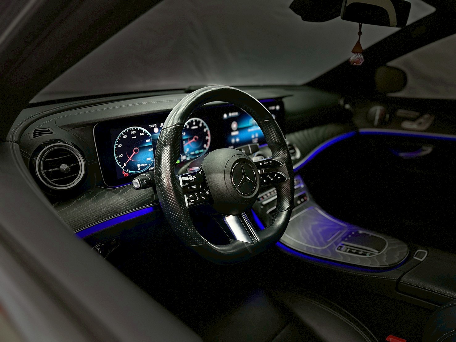 2021式 W213.5 E350 AMG 小改款 P3大滿配  第5張相片