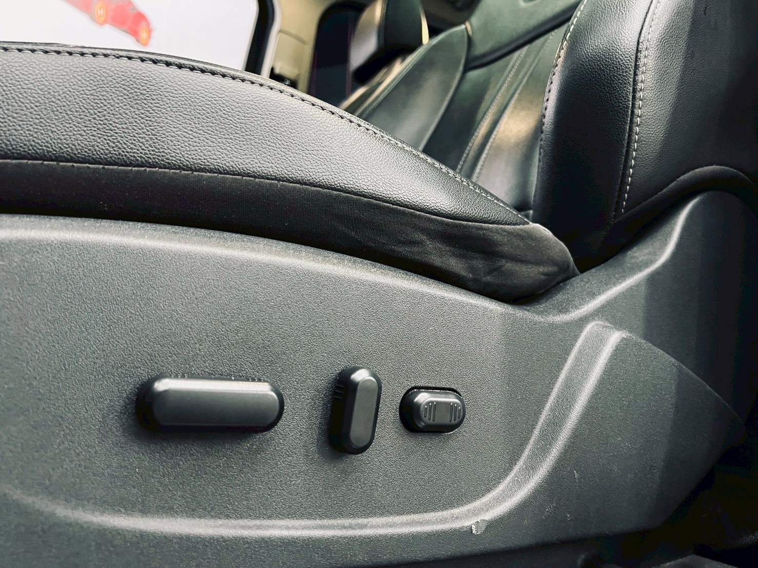 2016 Ford Kuga EcoBoost 240旗艦型  第9張相片