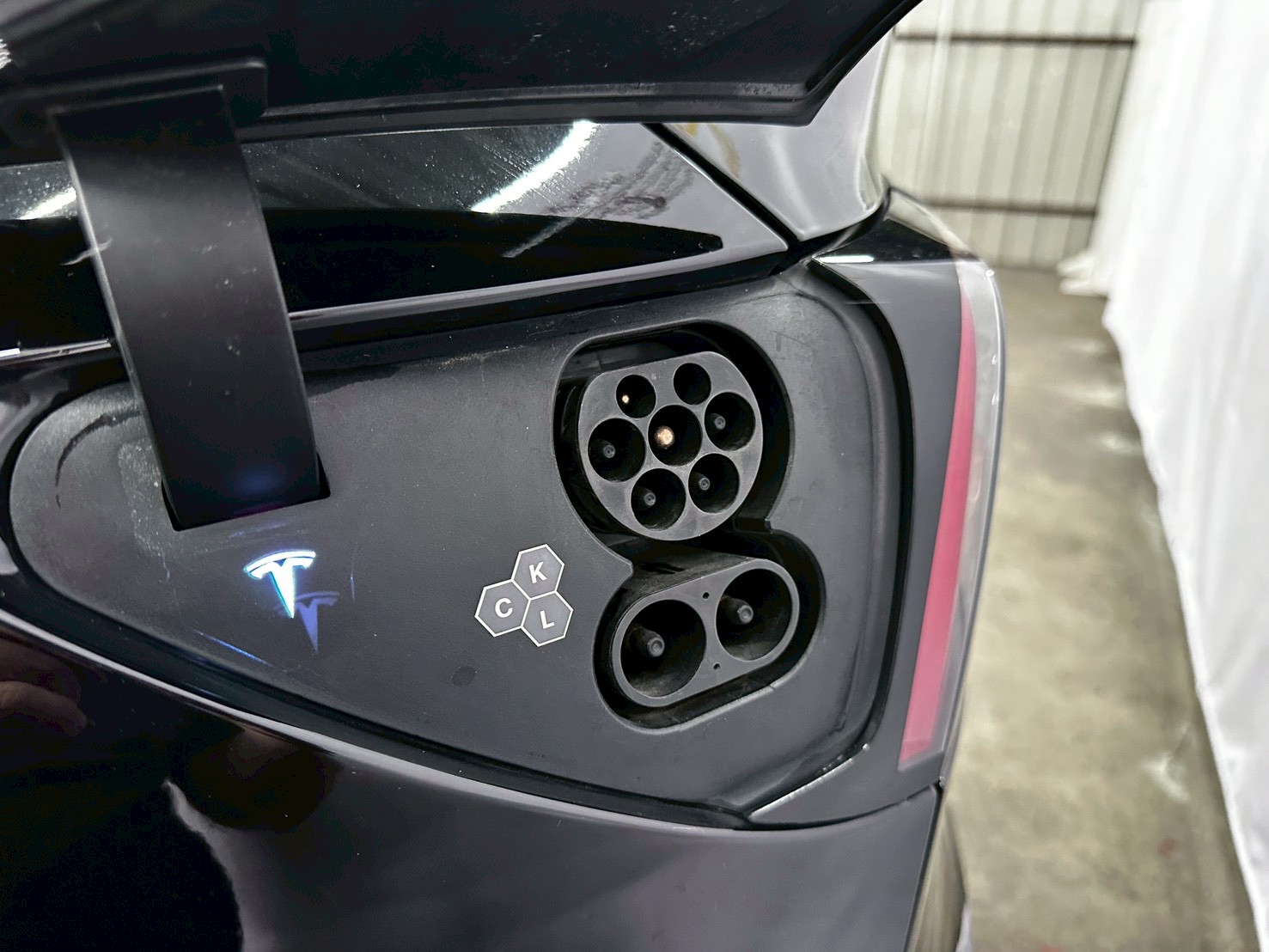 2024 tesla model Y LR 有選FSD 自動召喚   第3張相片