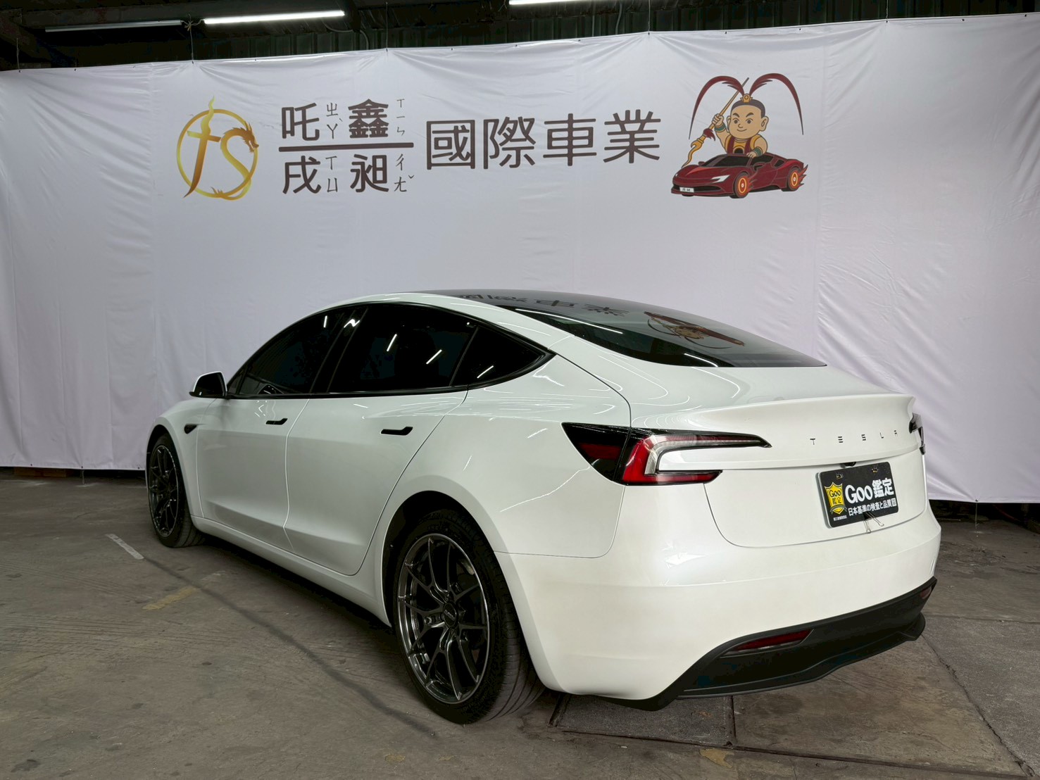 2024 tesla model3 煥新3 RWD 正rays鋁圈🔥  第7張相片