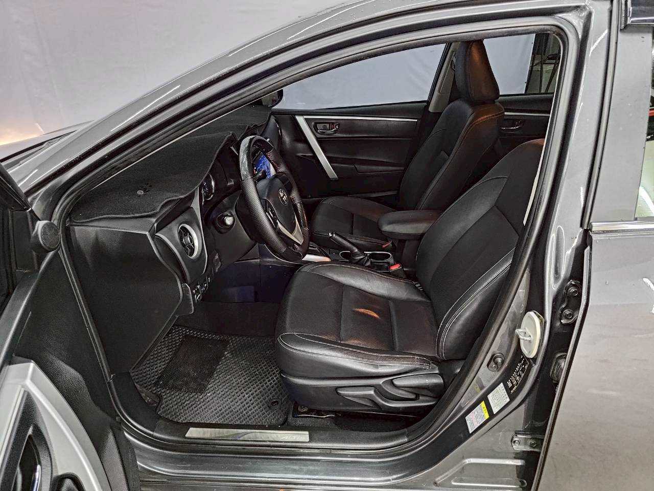 2018式 TOYOTA 11.5代 ALTIS 有免鑰匙/安卓機  第2張相片