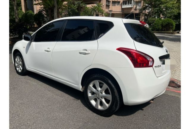 Nissan TIIDA  第4張相片