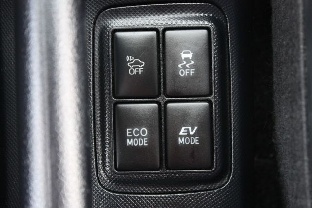 【比新車便宜40幾萬】請洽專賣油電車的0900-785-788阿政  第17張相片