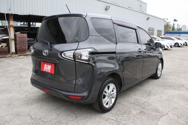 【正七人座送CARPLAY】~有第三排座椅後段空調~洽0900-785-788阿政  第5張相片