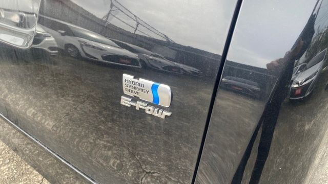 【科技業董事長坐駕】 4WD油電複合動力，電洽0900-785-788阿政  第4張相片